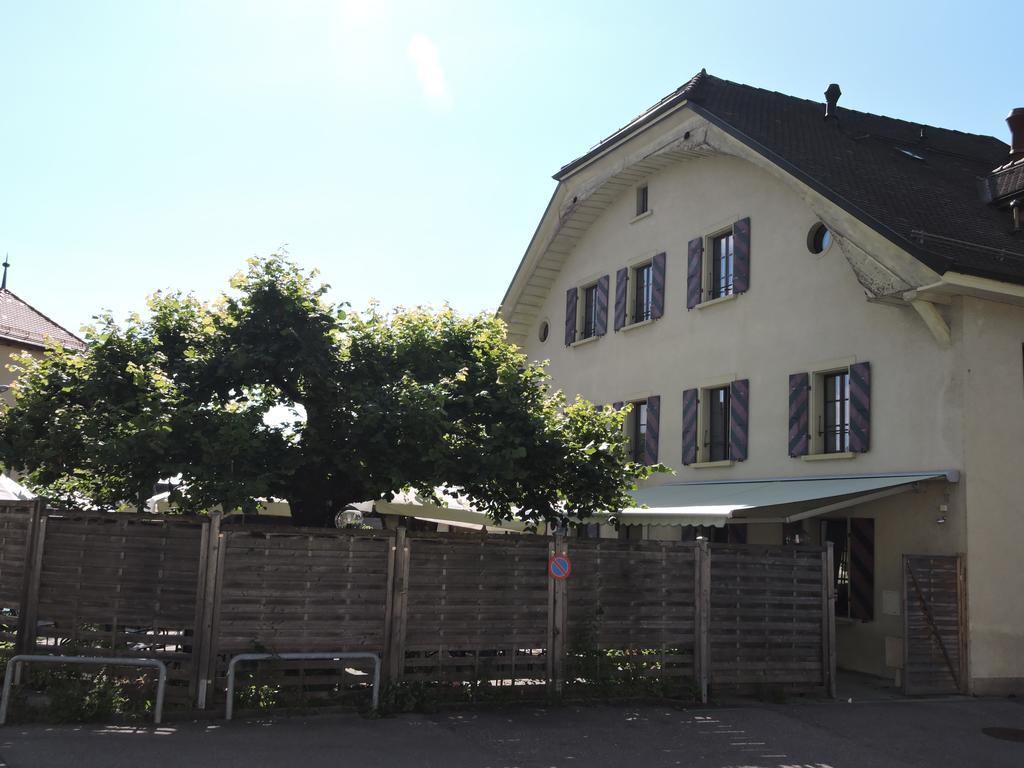 Auberge Communale De St-Legier Вьове Екстериор снимка